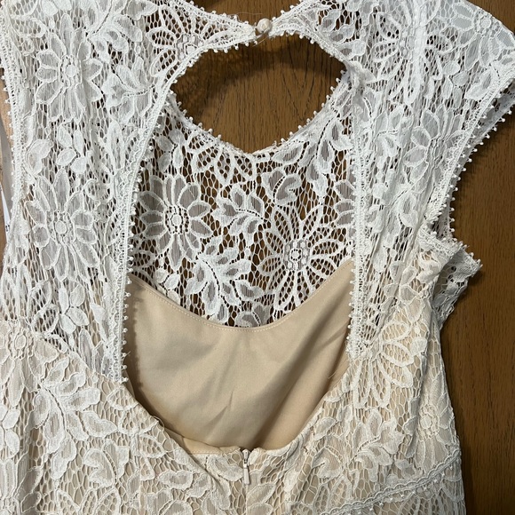 DB Studio lace dress - size 18 - Picture 2 of 4